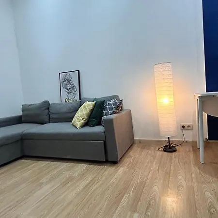 Studio Comfortable
