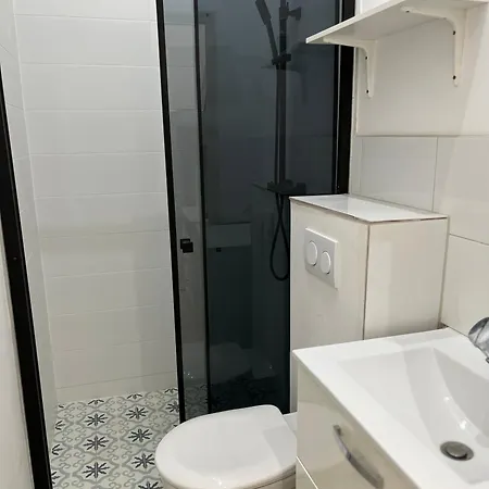 Lägenhet Comfortable Charleroi